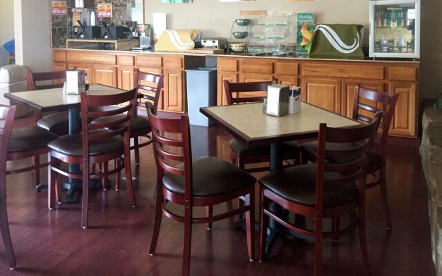 Coratel Inn and Suites By Jasper Ocean Shores