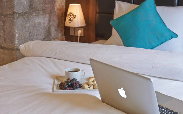 Sirehan Hotel