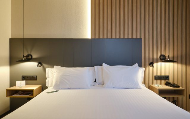 Hotel Silken Ciudad Gijon - Image 4