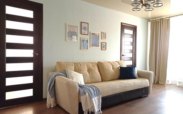 Апартаменты на улице Фридриха Энгельса 12/8