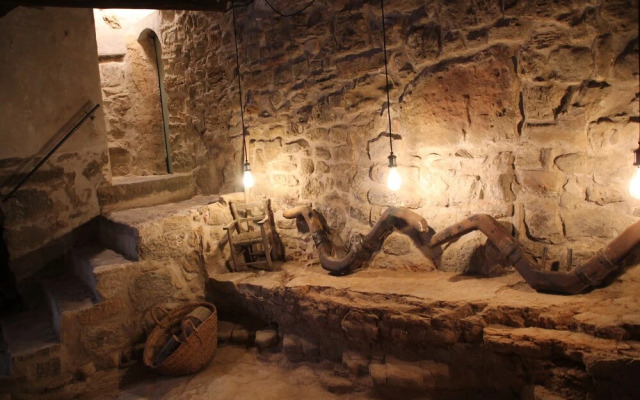 La Casa Dels Ocells- Adults Only