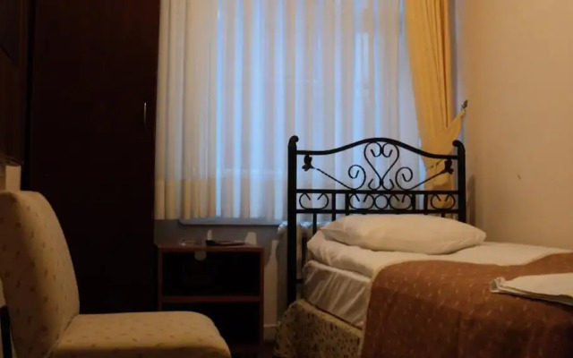 Yavuz Hotel