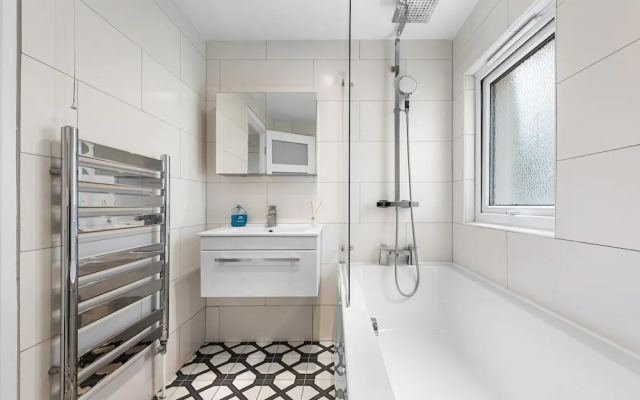 Cosy Muswell Hill Apartment With 2 Bedrooms
