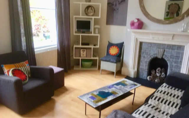 Trendy 2BD Flat in West Hampstead