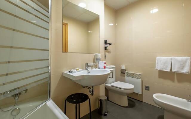 Hotel Abades Via Norte