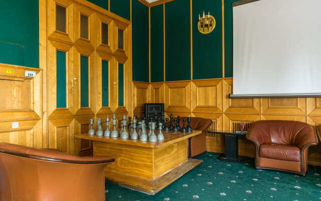 Nizhnaya Oreanda Hotel