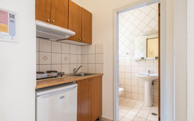 Artemis Apartments