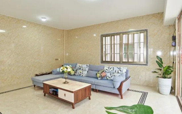 Longhai on the way hotel