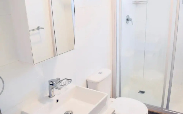 2 Bedroom Apartment With Table Mountain Views