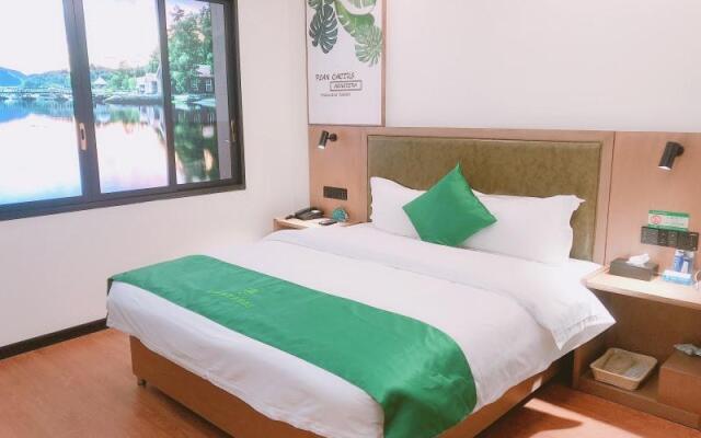 GreenTree Inn Express Neijiang Zizhong County China Railway City Center