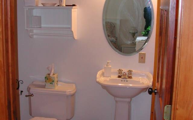 Three Pines Bed and Breakfast