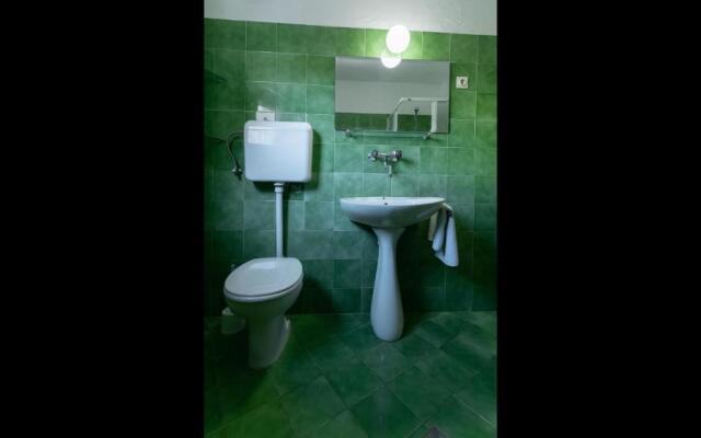 Lovely 2-bedroom Apartment Sonia, Sleeps 6