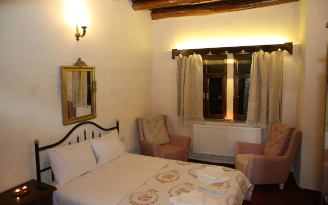 Unicorn Cave Hotel