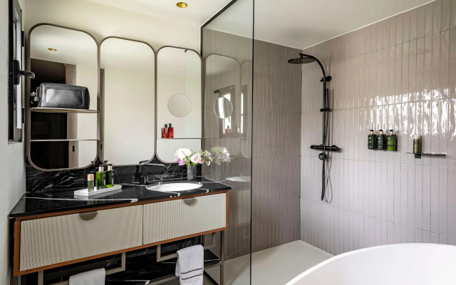 Villa Marquis Meliá Collection