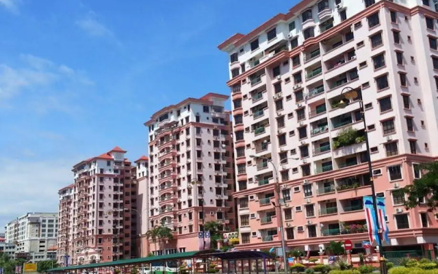 KK Waterfront Suites at Marina Court – Outside – Kota Kinabalu