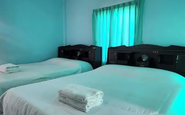 Chok Phikul Thong Resort