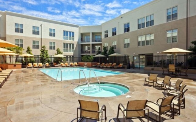 Global Luxury Suites in Walnut Creek