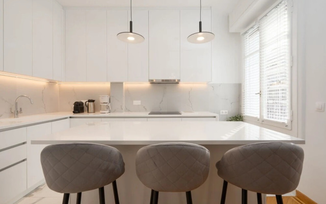 Upscale Athens Luxury Penthouse