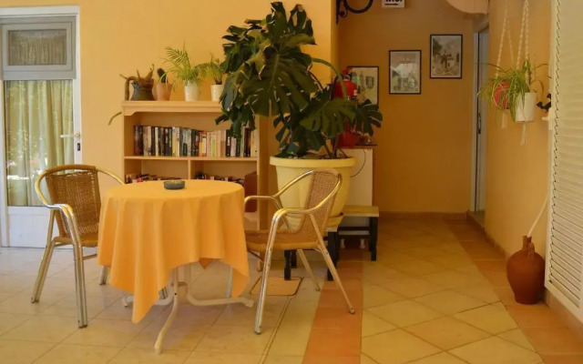 Konstantina Apartments