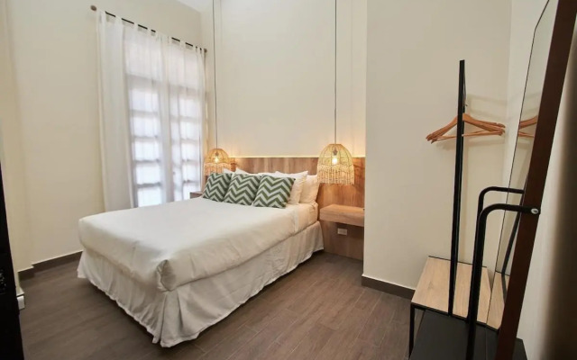 AmazINN Places Rooftop and Design Pool I