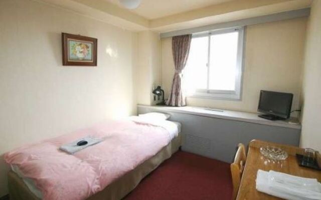 Weekly Sho Hotel Toyama New Building