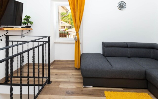 Amazing Apartment in Veprinac With Wifi and 2 Bedrooms