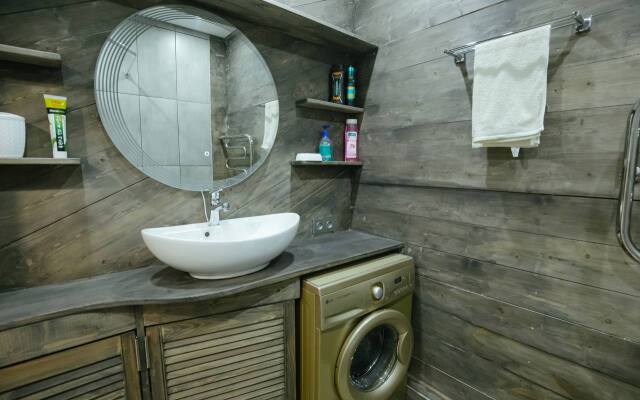 Moskovskij 18/2 Odnokomnatnye apartamenty-studija rjadom s Kadetskim uchilischem