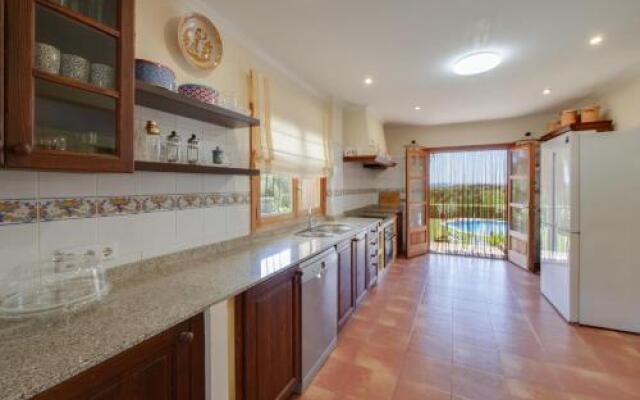 Costa Elvira - 13957/2015