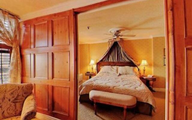 Dalton Hotel and Suites