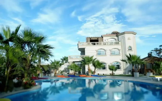 Beautiful Villa With Pool in Hurghada