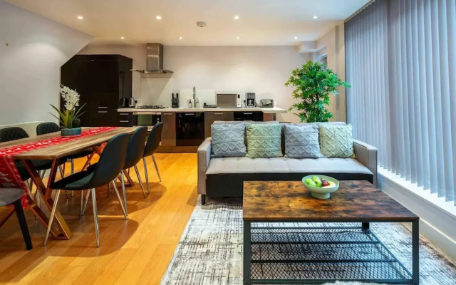 Stunning 3-bed House in Central London