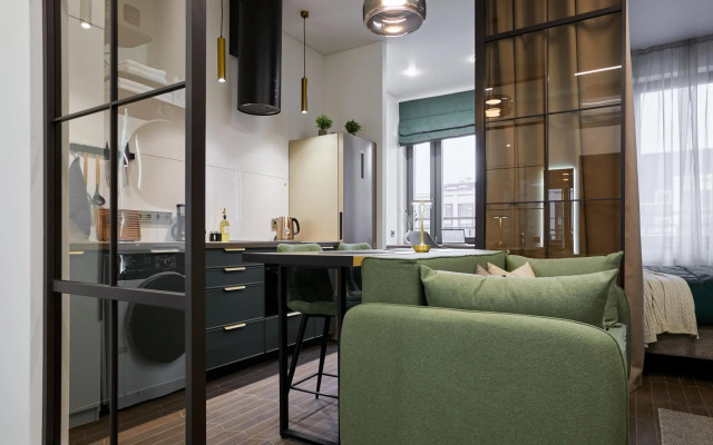 С.утками на улице Благодатной