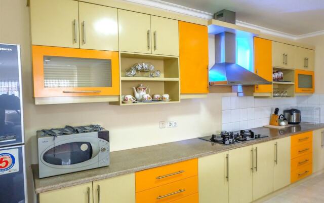 Best Spacious Apartment Permata Senayan