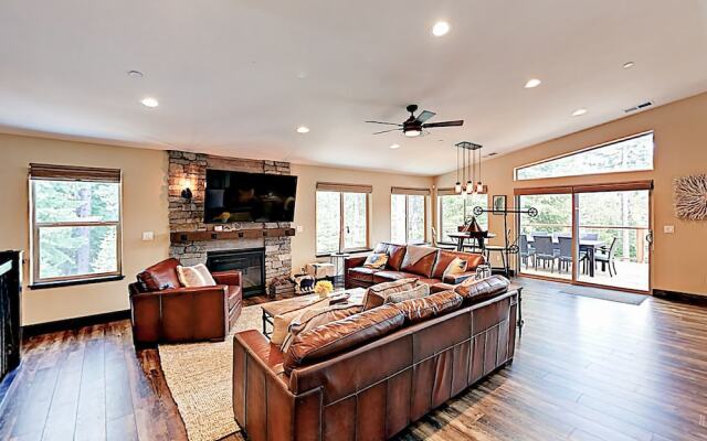 2015 South Lake Tahoe - 4 Br Home