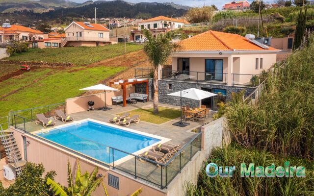 Quality Tranquil Villa With Sea-View | Oceanscape