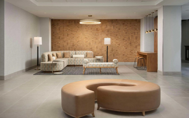 Embassy Suites by Hilton Dulles North Loudoun