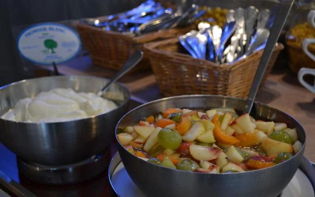 Hotel De La Porte Saint Pierre