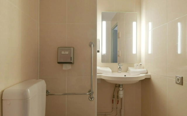 B&B HOTEL Le Mans Sud