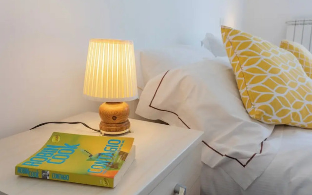 Bright Apartment near Parco Dora