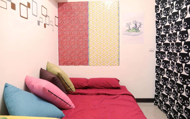 Q Square Apartment D