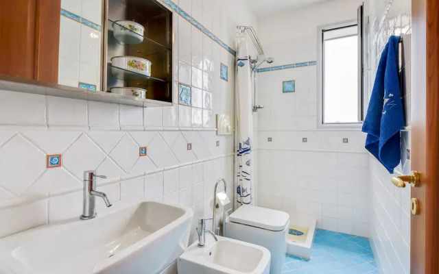 Lovely Apartment with Sea View Terrace