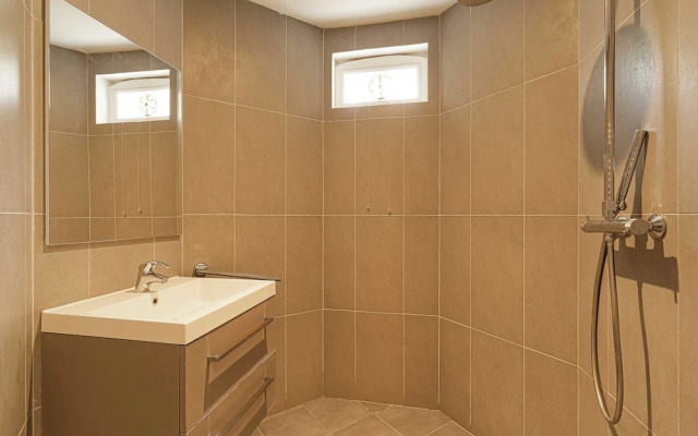 Spacious House - AC- 5br-12p- Deauville