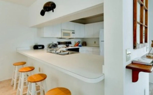 A Gulf Dream - 6250 Holmes #72