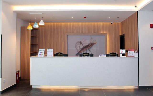 GreenTree Inn Express Cangzhou Yunhe District Mingzhu Market