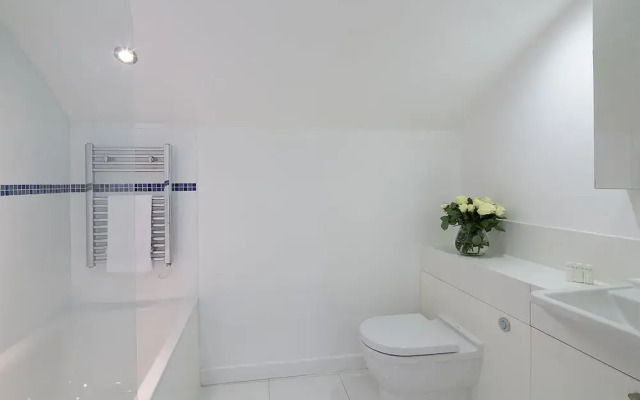 Q Home - Paddington One