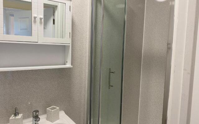 Serviced Property Apartment 1