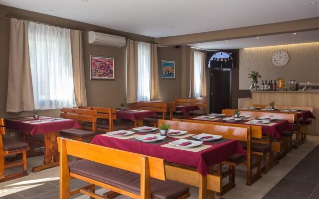 Guest House Rosa Bianca