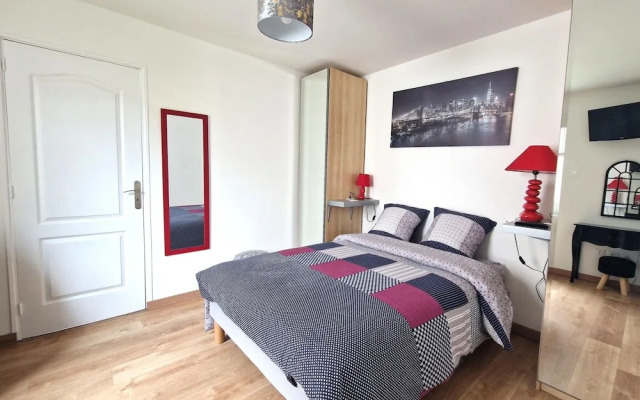 Single-storey House With Outdoor Space