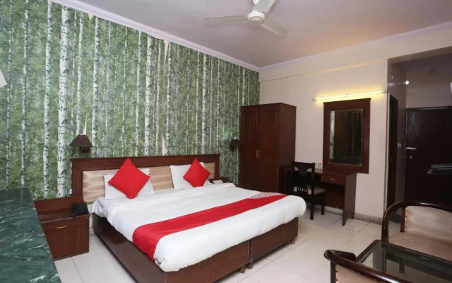 Hotel Nuova By OYO Rooms