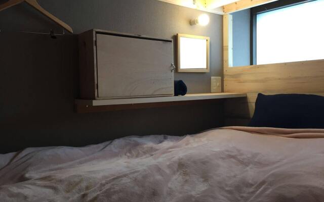 Mezamashi Sandwich - Hostel
